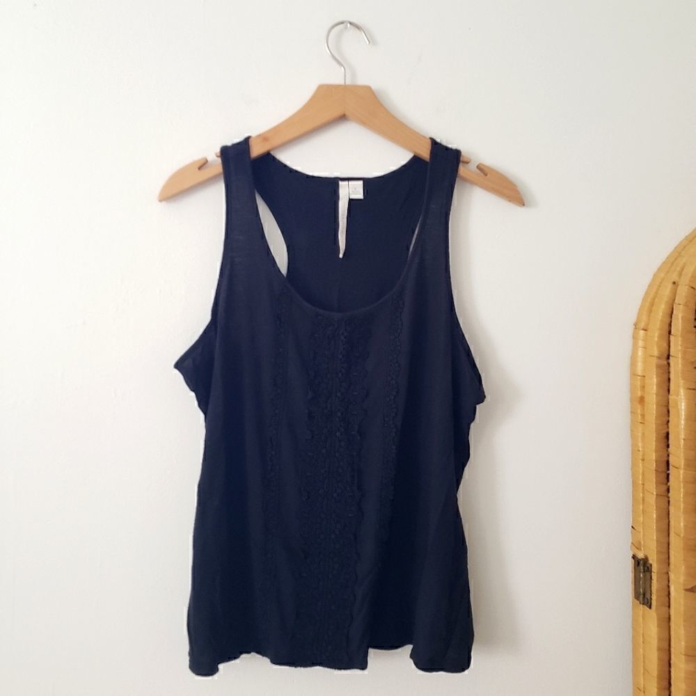 LC Lauren Conrad Black Applique Tank Top L